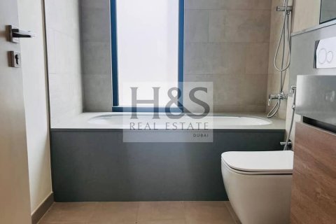Rumah bandar di Dubai, UAE 4 bilik tidur, 258 meter persegi № 642175 - foto 12