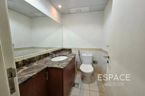 The Springs, Dubai, UAE의 임대용 빌라 침실 3개, 245제곱미터 번호 661341 - 사진 10