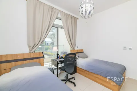 Shtëpi në qytet në Arabian Ranches 2, Dubai, Emiratet e Bashkuara Arabe 4 dhoma gjumi, 242 m2. № 661342 - Foto 8