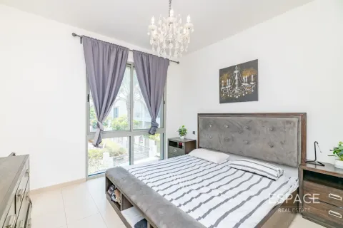 Radhus uthyres i Arabian Ranches 2, Dubai, UAE 4 sovrum, 242 kvm Nr. 661342 - fotografi 9