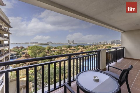 Зняти в оренду квартиру в Пальма Джумейра, Дубай, ОАЕ 2 спальні, 164.3м2, № 689288 - фото 11