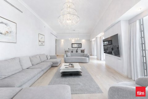 Penthouse te huur in Dubai Marina, Dubai, VAE 4 slaapkamers, 242.4 vr.m., nr 689290 - foto 3