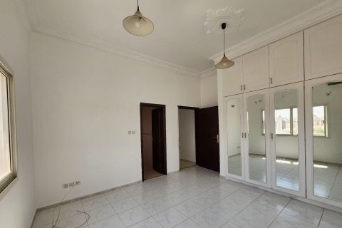 Vila v Al Heerah, Sharjah, SAE 4 spálne, 450.58 m2 č. 749906 - Fotografia 10