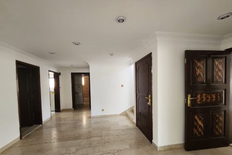 Vila v Al Heerah, Sharjah, SAE 4 spálne, 450.58 m2 č. 749906 - Fotografia 8