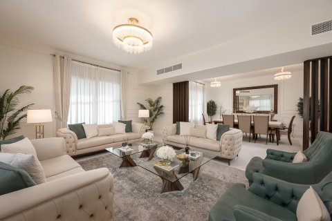 Vila u Falcon City of Wonders, Dubai, UAE 5 spavaćih soba, 540.14 m2 Br. 749902 - fotografija 3