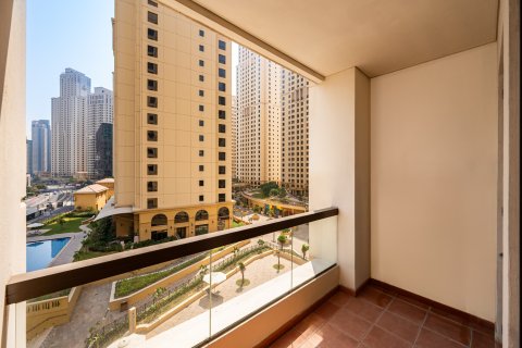 Huoneisto Jumeirah Beach Residence, Dubai, Arabiemiraatit 3 makuuhuonetta, 176.85 m2 № 749907 - kuva 17