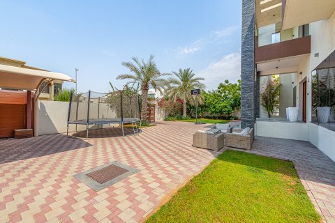 Villa itt: Al Barsha, Dubai, EAE, 6 hálószoba, 650.32 m², azonosító: 749904 - fénykép 2