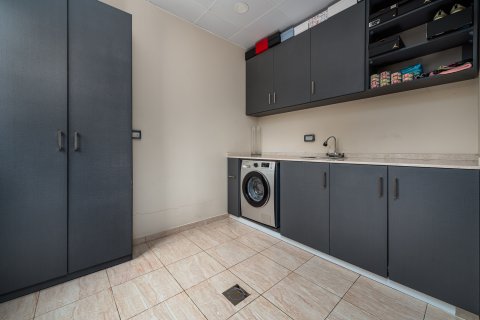 Villa itt: Al Barsha, Dubai, EAE, 6 hálószoba, 650.32 m², azonosító: 749904 - fénykép 13