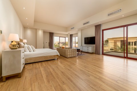 Villa itt: Al Barsha, Dubai, EAE, 6 hálószoba, 650.32 m², azonosító: 749904 - fénykép 9