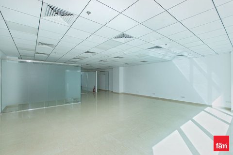 Офис Бизнес-Бэй, Дубай, БАӘ-да 146.1 м² № 689496 - фото 13