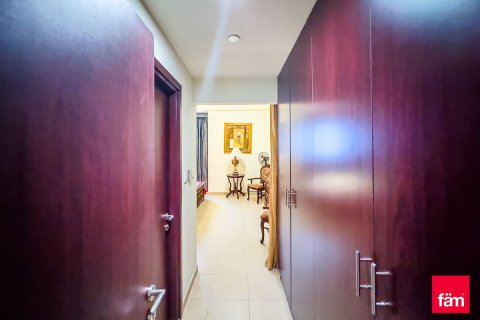 Korter asukohaga Dubai, AÜE: 1 magamistoaga, 108.6 m² Nr 689500
