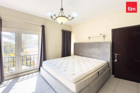 Vila di Dubai, UAE 5 bilik tidur, 561 meter persegi № 708398 - foto 16