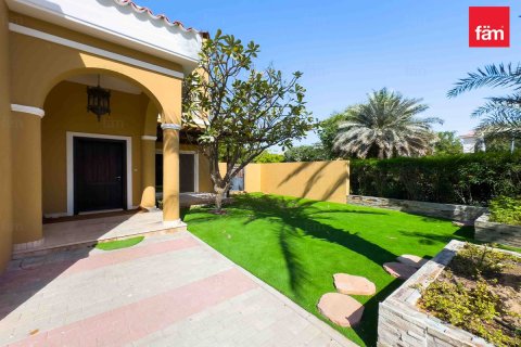 Vila di Dubai, UAE 5 bilik tidur, 561 meter persegi № 708398 - foto 5