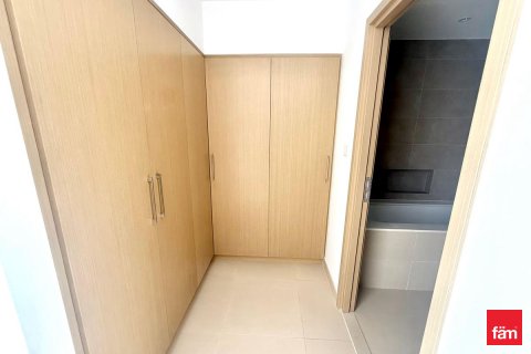 Dubai, BAE’de kiralık daire 2 yatak odası, 110.6 m² No 708399 - fotoğraf 18