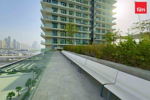 Lägenhet till försäljning i Dubai Marina, Dubai, UAE 1 sovrum, 75.7 kvm Nr. 647786 - fotografi 2