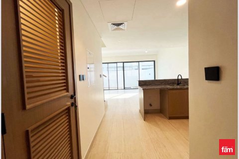 Townhouse di Dubai, UEA 5 kamar tidur, 144 m2 nomor 647787 - foto 8