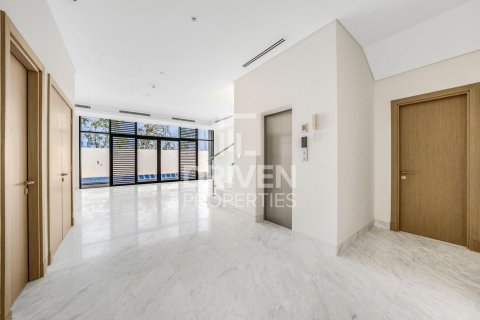 Villa asukohaga Mohammed Bin Rashid City, Dubai, AÜE: 4 magamistoaga, 469.62 m² Nr 742306