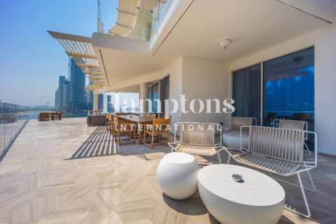 Penthouse në Palm Jumeirah, Dubai, Emiratet e Bashkuara Arabe 4 dhoma gjumi, 545.27000372 m2. № 717977 - Foto 13