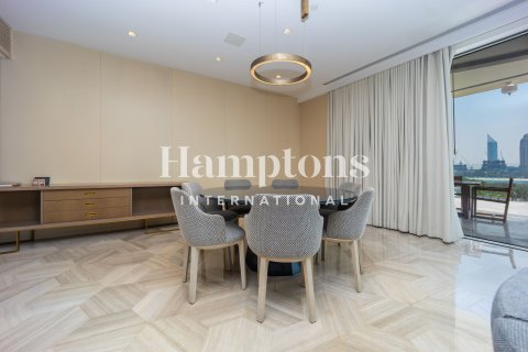 Penthouse në Palm Jumeirah, Dubai, Emiratet e Bashkuara Arabe 4 dhoma gjumi, 545.27000372 m2. № 717977 - Foto 12