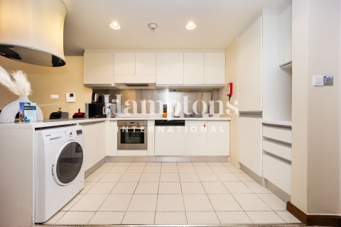 Huoneisto Downtown Dubai (Downtown Burj Dubai), Arabiemiraatit 1 makuuhuone, 67.44757800 m2 № 717976 - kuva 18