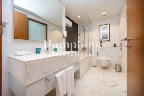 Huoneisto Downtown Dubai (Downtown Burj Dubai), Arabiemiraatit 1 makuuhuone, 67.44757800 m2 № 717976 - kuva 4