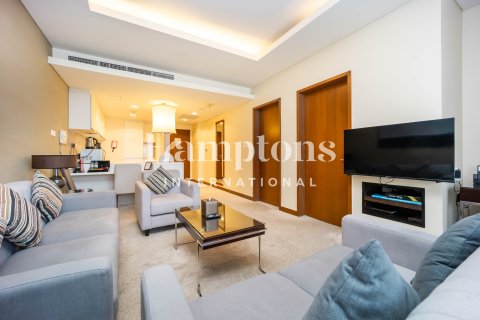 Huoneisto Downtown Dubai (Downtown Burj Dubai), Arabiemiraatit 1 makuuhuone, 67.44757800 m2 № 717976 - kuva 20