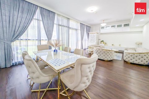 Купить квартиру в Дубай, ОАЭ 3 спальни, 239м2, № 660477 - фото 11