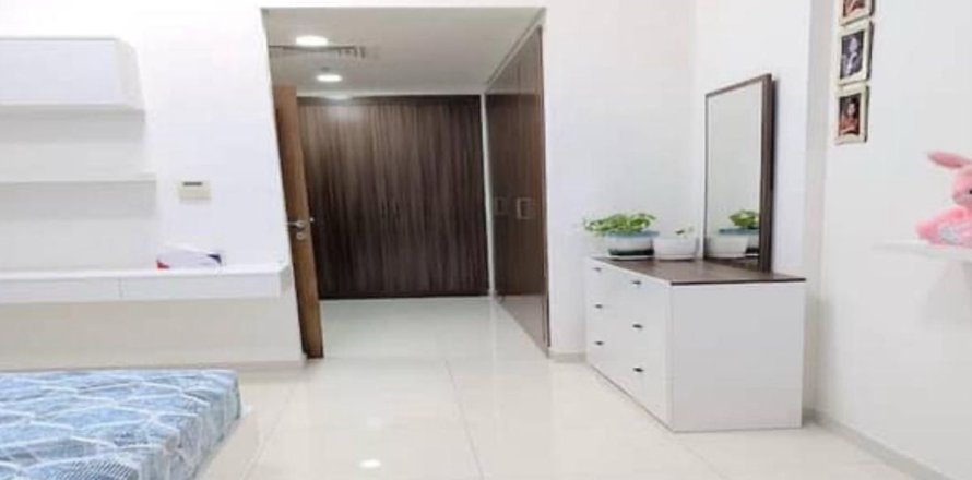 Квартира в Дубай, ОАЭ 3 спальни, 239м2 № 660477