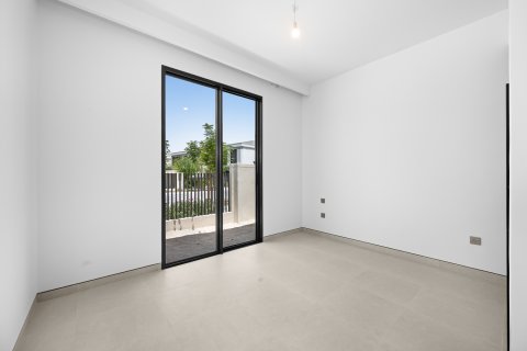 Vilë në Tilal Al Ghaf, Dubai, Emiratet e Bashkuara Arabe 5 dhoma gjumi, 425.22 m2. № 751158 - Foto 5