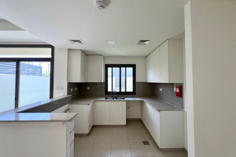 Townhouse til leje i Town Square, Dubai, UAE 3 soveværelser, 187.86 kvm № 751157 - foto 4