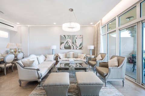 Appartamento in affitto a Palm Jumeirah, Dubai, EAU 3 camere da letto, 235.6 mq. № 751155 - foto 2