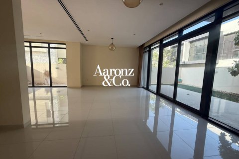 Βίλα σε DAMAC Hills (Akoya by DAMAC), Dubai, ΗΑΕ 3 υπνοδωμάτια, 313 τ.μ. Αρ. 726355 - φωτογραφία 2