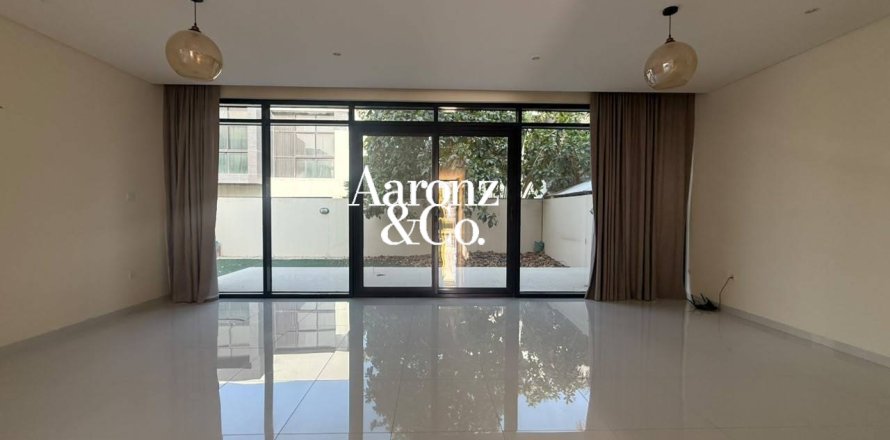 Βίλα σε DAMAC Hills (Akoya by DAMAC), Dubai, ΗΑΕ 3 υπνοδωμάτια, 313 τ.μ. Αρ. 726355
