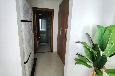 Huoneisto Downtown Dubai (Downtown Burj Dubai), Arabiemiraatit 1 makuuhuone, 76 m2 № 706334 - kuva 6