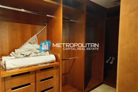 Müüa ridamaja on the Saadiyat Island, Abu Dhabi, AÜE: 4 magamistoaga, 570.8 m² Nr 638527 - pilt 17