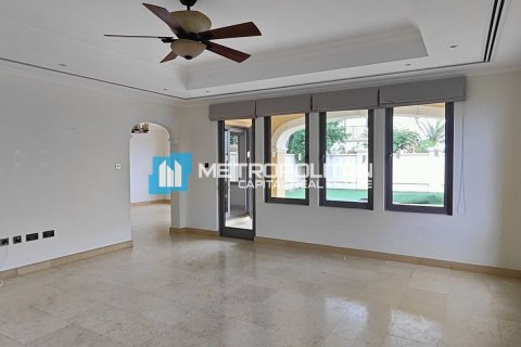 Müüa ridamaja on the Saadiyat Island, Abu Dhabi, AÜE: 4 magamistoaga, 570.8 m² Nr 638527 - pilt 8