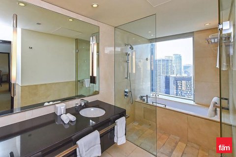 דירה למכירה ב Dubai Marina, Dubai, איחוד האמירויות  1 חדר שינה, 81.7 מ"ר, מספר 641332 - תמונה 11