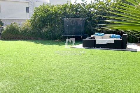 Vila v DAMAC Hills (Akoya by DAMAC), Dubai, SAE 3 ložnice, 558 m² Č.: 664865 - fotografie 14