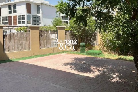 Villa til leje i Jumeirah Village Circle, Dubai, UAE 3 soveværelser, 317 kvm № 723194 - foto 20