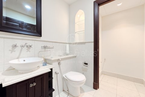 Apartament na sprzedaż w Old Town, Dubai, ZEA 2 sypialnie, 112.4 mkw., nr 669279 - zdjęcie 18