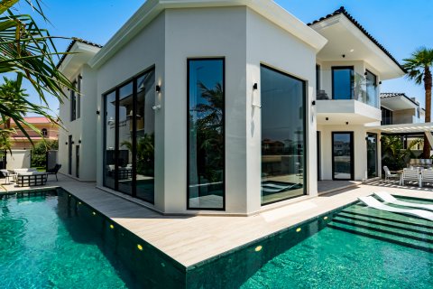 Palm Jumeirah, Dubai, BAE’de satılık villa 4 yatak odası, 503 m&sup2; No 734354 - fotoğraf 3