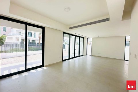 Villa à louer à Dubai, EAU 4 chambres, 549.8 m2 № 634788 - photo 8