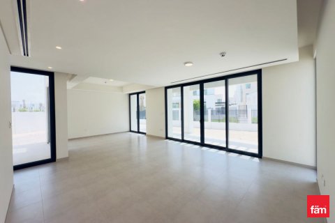 Villa à louer à Dubai, EAU 4 chambres, 549.8 m2 № 634788 - photo 7