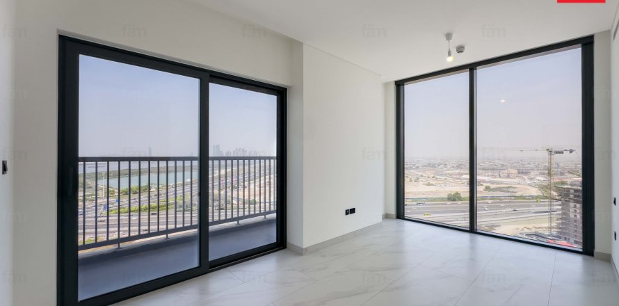 Apartment in Dubai, UAE 3 bedrooms, 144.8 sq.m. № 634789