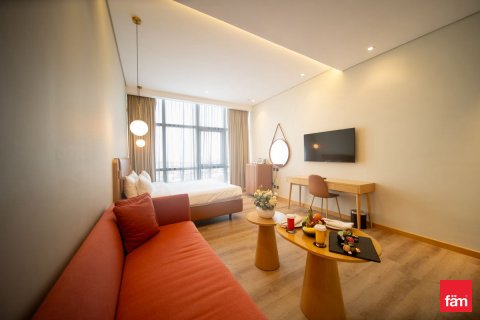 Apartment in Dubai, UAE 33.4 sq.m. № 634787 - photo 11