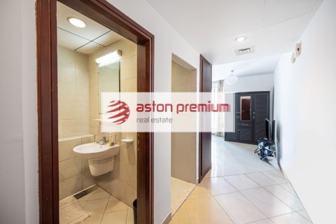 Apartment til salg i Jumeirah Lake Towers, Dubai, UAE 1 værelse, 39 kvm № 728377 - foto 11