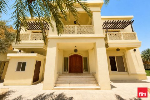 Vilë në Al Barsha, Dubai, Emiratet e Bashkuara Arabe 4 dhoma gjumi, 1849.9 m2. № 714931 - Foto 25