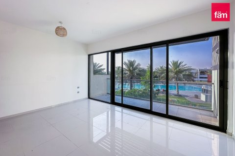 Vilë në Dubai, Emiratet e Bashkuara Arabe 6 dhoma gjumi, 600.6 m2. № 714930 - Foto 10