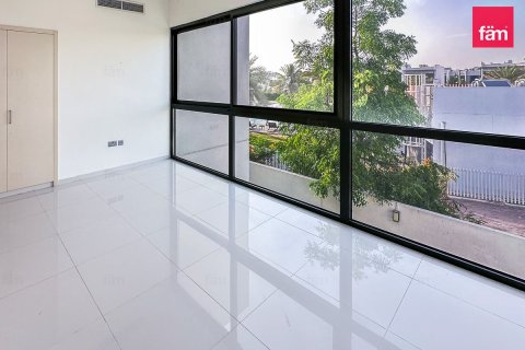 Vilë në Dubai, Emiratet e Bashkuara Arabe 6 dhoma gjumi, 600.6 m2. № 714930 - Foto 3