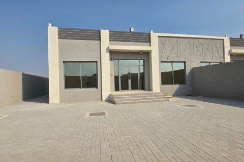 فيلا للبيع في رأس الخيمة، الإمارات العربية المتحدة 4 غرفة نوم ، 372 متر مربع ، رقم 735059 - صورة 1